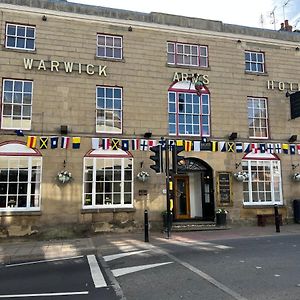 The Warwick Arms Hotel